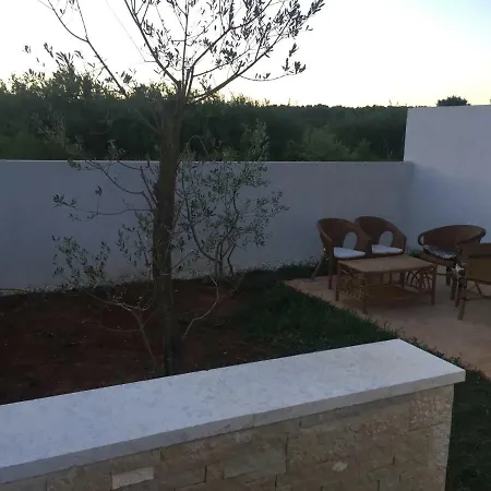 Villa Villa Pomer Pomer