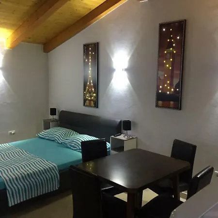 Villa Villa Pomer Pomer